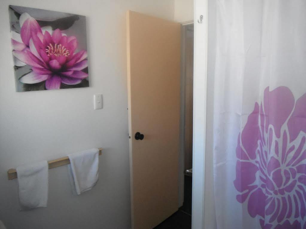 Avalon Motels Christchurch Extérieur photo